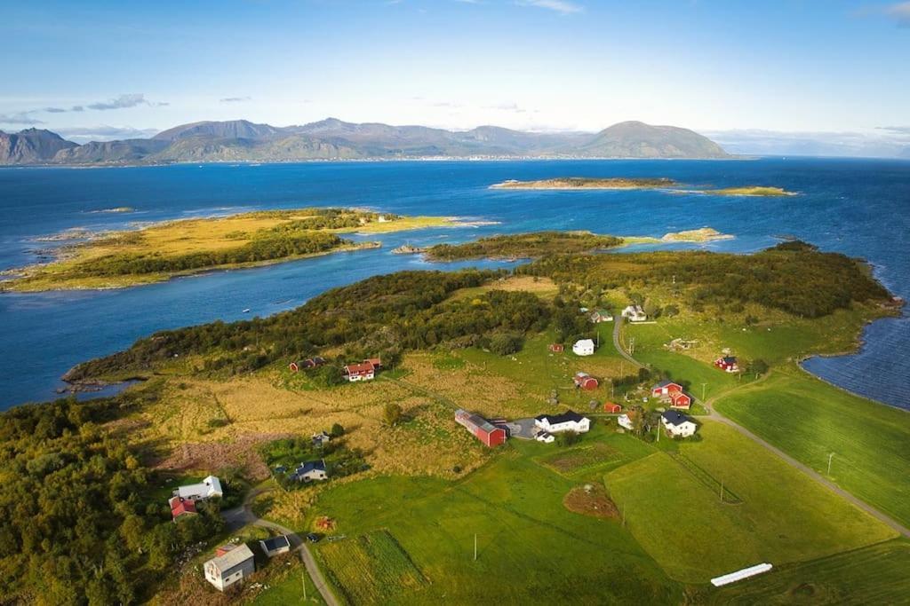 Koselig Bolig I Lofoten / Vesteralen Stronstad i Vesteralen Exterior foto